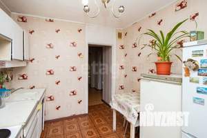 3-к квартира, вторичка, 64м2, 1/9 этаж