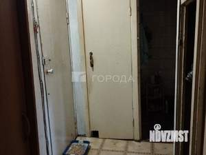 3-к квартира, вторичка, 63м2, 1/9 этаж