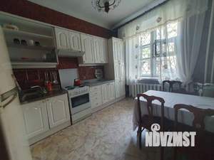 3-к квартира, вторичка, 80м2, 1/5 этаж