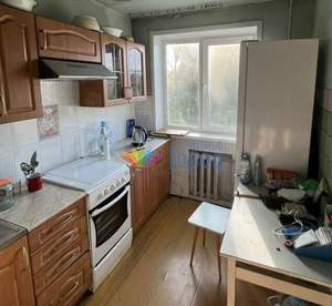 4-к квартира, вторичка, 61м2, 4/5 этаж