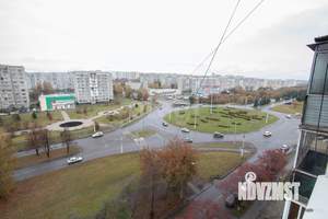 4-к квартира, вторичка, 76м2, 9/9 этаж