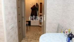 2-к квартира, вторичка, 38м2, 1/3 этаж