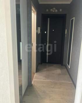 3-к квартира, вторичка, 58м2, 3/5 этаж
