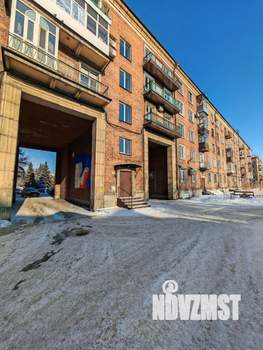 Студия квартира, вторичка, 18м2, 1/5 этаж