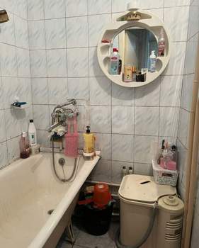 3-к квартира, вторичка, 52м2, 9/9 этаж