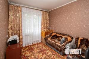 4-к квартира, вторичка, 77м2, 4/9 этаж