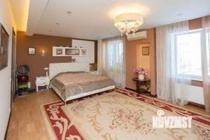 4-к квартира, вторичка, 125м2, 9/17 этаж