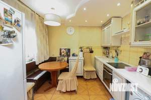 4-к квартира, вторичка, 79м2, 1/9 этаж