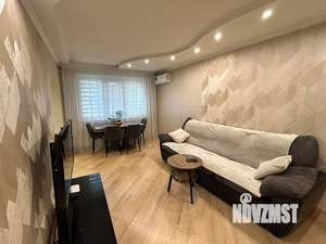 3-к квартира, вторичка, 61м2, 1/5 этаж