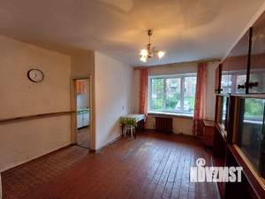 2-к квартира, вторичка, 44м2, 1/5 этаж