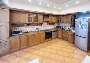 4-к квартира, вторичка, 100м2, 5/5 этаж