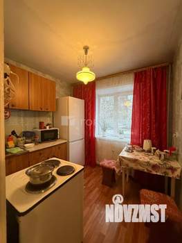 3-к квартира, вторичка, 56м2, 1/5 этаж