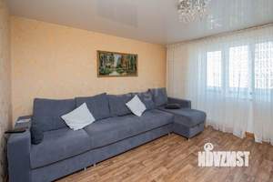 4-к квартира, вторичка, 76м2, 9/9 этаж