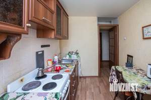 2-к квартира, вторичка, 43м2, 1/9 этаж