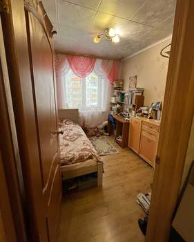 4-к квартира, вторичка, 61м2, 5/5 этаж