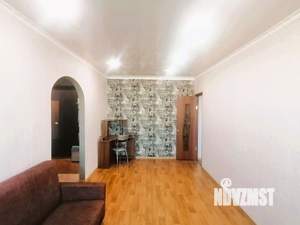 2-к квартира, вторичка, 42м2, 5/5 этаж