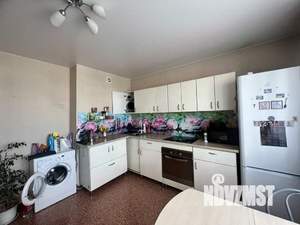 2-к квартира, вторичка, 56м2, 9/10 этаж