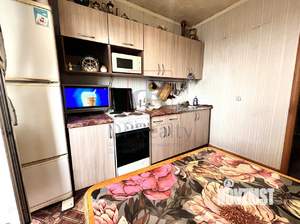 2-к квартира, вторичка, 50м2, 8/9 этаж