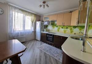 3-к квартира, вторичка, 76м2, 6/18 этаж