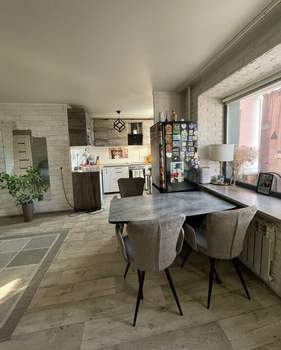 2-к квартира, вторичка, 42м2, 5/5 этаж
