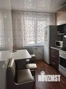 3-к квартира, вторичка, 60м2, 4/10 этаж