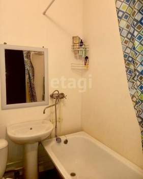 1-к квартира, вторичка, 44м2, 9/9 этаж