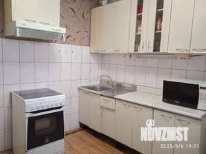 3-к квартира, вторичка, 65м2, 8/9 этаж