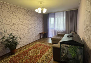 4-к квартира, вторичка, 77м2, 5/5 этаж
