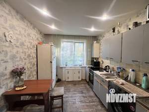 3-к квартира, вторичка, 57м2, 1/9 этаж