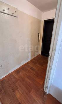 2-к квартира, вторичка, 43м2, 1/5 этаж