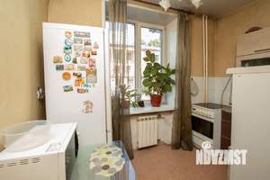 3-к квартира, вторичка, 77м2, 1/5 этаж