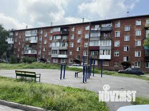 4-к квартира, вторичка, 62м2, 3/5 этаж