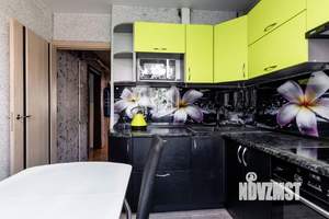 3-к квартира, вторичка, 65м2, 2/10 этаж