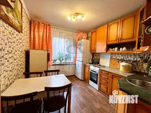 4-к квартира, вторичка, 78м2, 1/9 этаж