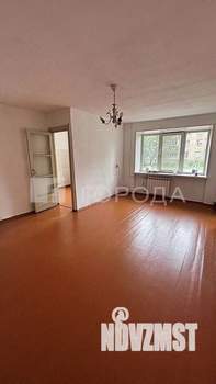2-к квартира, вторичка, 43м2, 1/5 этаж