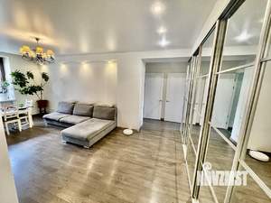 3-к квартира, вторичка, 79м2, 2/5 этаж