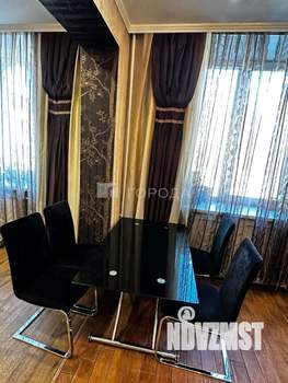 3-к квартира, вторичка, 77м2, 3/5 этаж