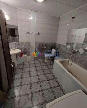 2-к квартира, вторичка, 56м2, 4/5 этаж