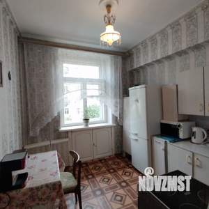 2-к квартира, вторичка, 60м2, 2/5 этаж