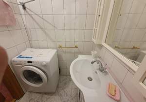 3-к квартира, вторичка, 80м2, 1/5 этаж