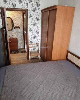 3-к квартира, вторичка, 48м2, 4/4 этаж