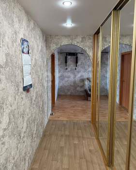 3-к квартира, вторичка, 61м2, 6/9 этаж