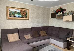 4-к квартира, вторичка, 77м2, 2/9 этаж