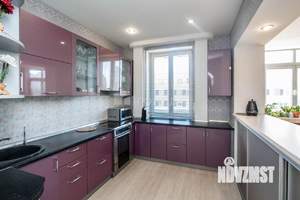4-к квартира, вторичка, 119м2, 3/9 этаж