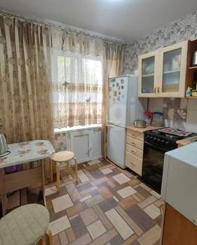 2-к квартира, вторичка, 44м2, 3/5 этаж