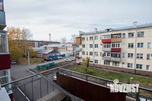 3-к квартира, вторичка, 49м2, 3/4 этаж