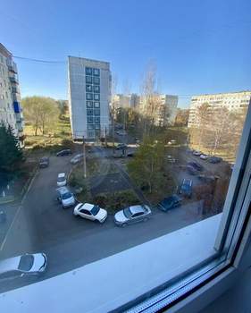 3-к квартира, вторичка, 60м2, 5/9 этаж