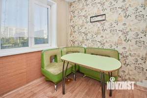 1-к квартира, вторичка, 40м2, 1/10 этаж