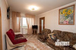 3-к квартира, вторичка, 56м2, 9/9 этаж