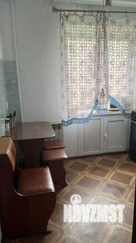 2-к квартира, вторичка, 42м2, 3/5 этаж